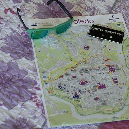 Hotel Godofredo โตเลโด ภายนอก รูปภาพ